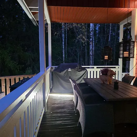 Himosputteri 2 - 8hloe, Keski-himos