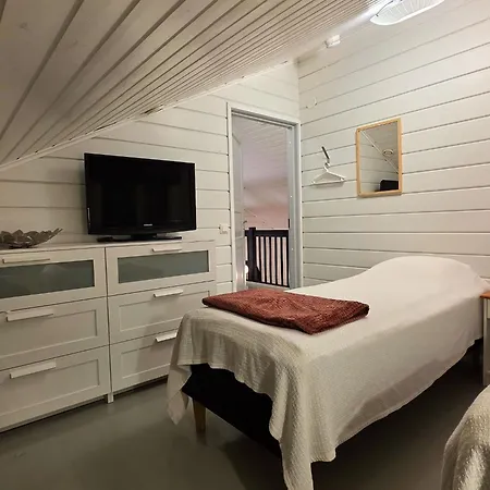Himosputteri 2 - 8hloe, Keski-himos Villa Jämsä